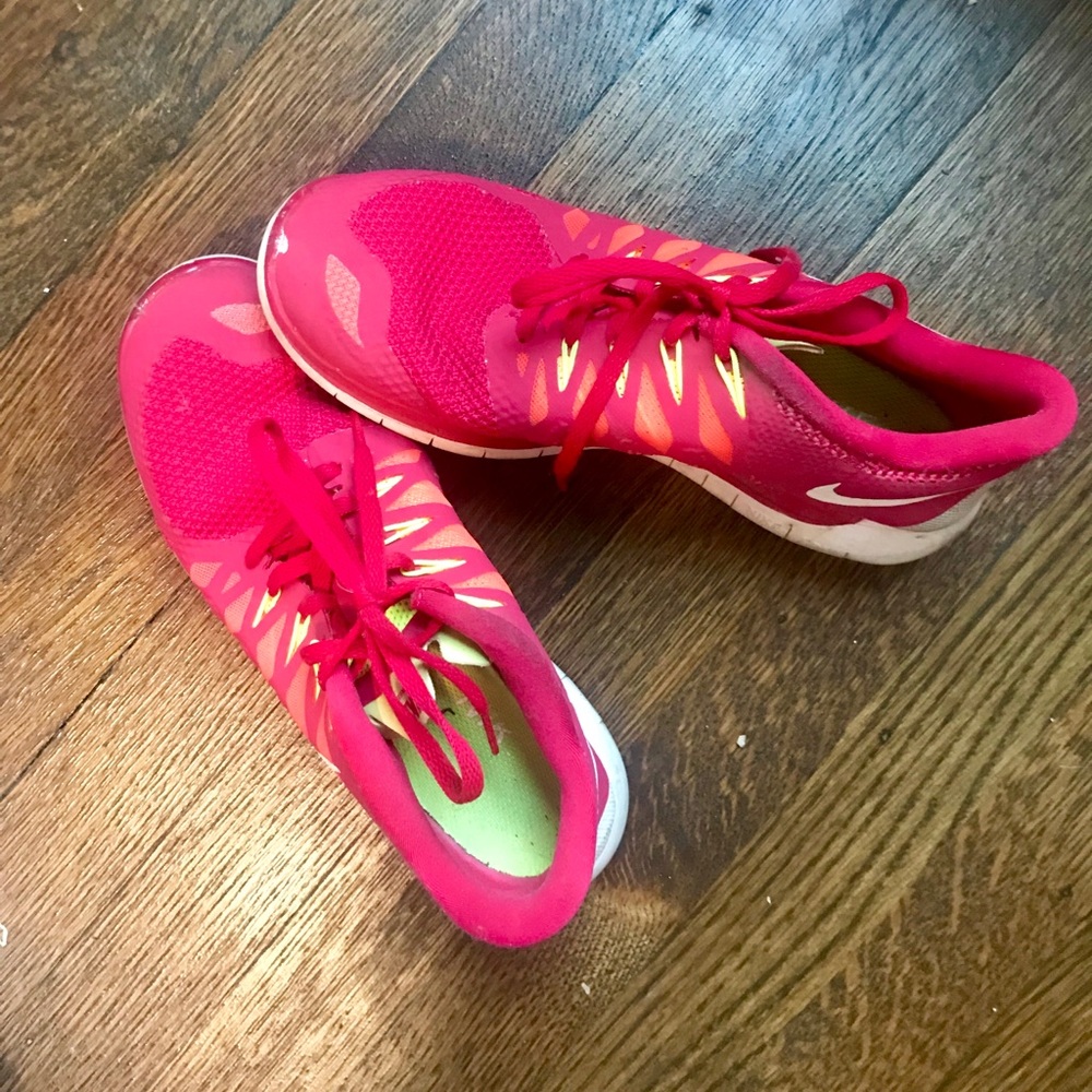 Pink Nike Free 5.0